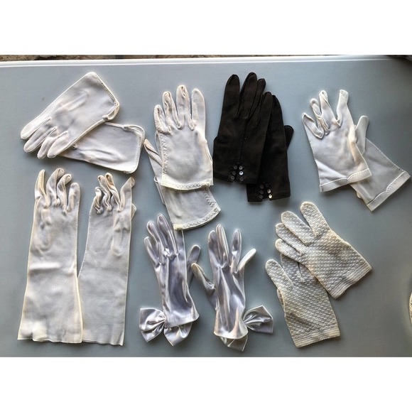 Vintage Lot 7 Pairs of Women’s Gloves Crescendoe - Picture 1 of 9